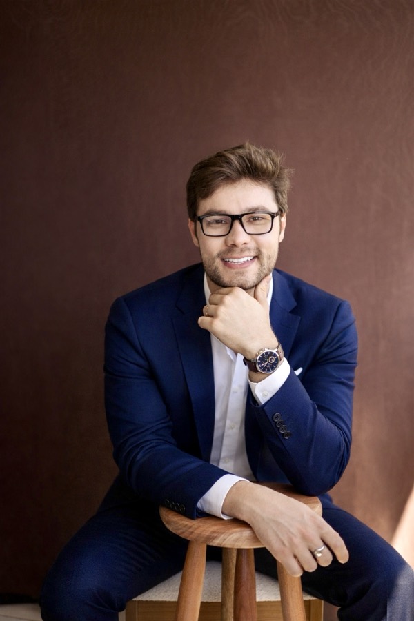 Dr. Tiago Augusto